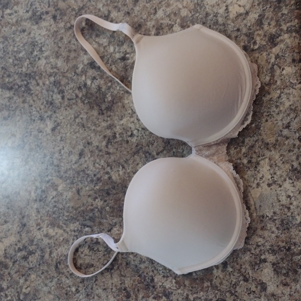 Natori tan bra size 30DDD